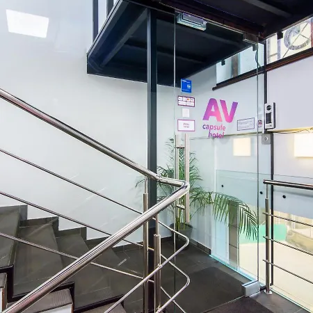 Av-1 Capsule Hotel Cápsula Kiev
