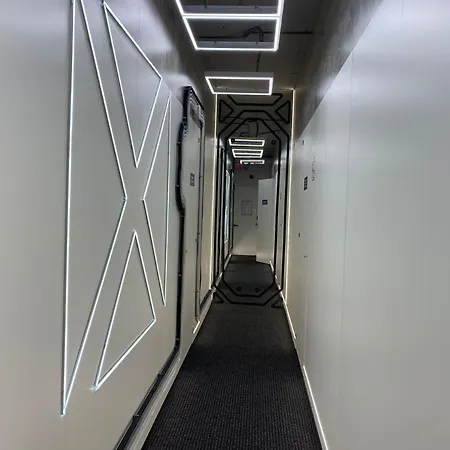 Hotel a capsule Av-1 Capsule 2*